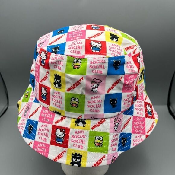 Hello Kitty and Friends x ASSC Bucket Hat - Anti Social‎ Social Club - Picture 3 of 5